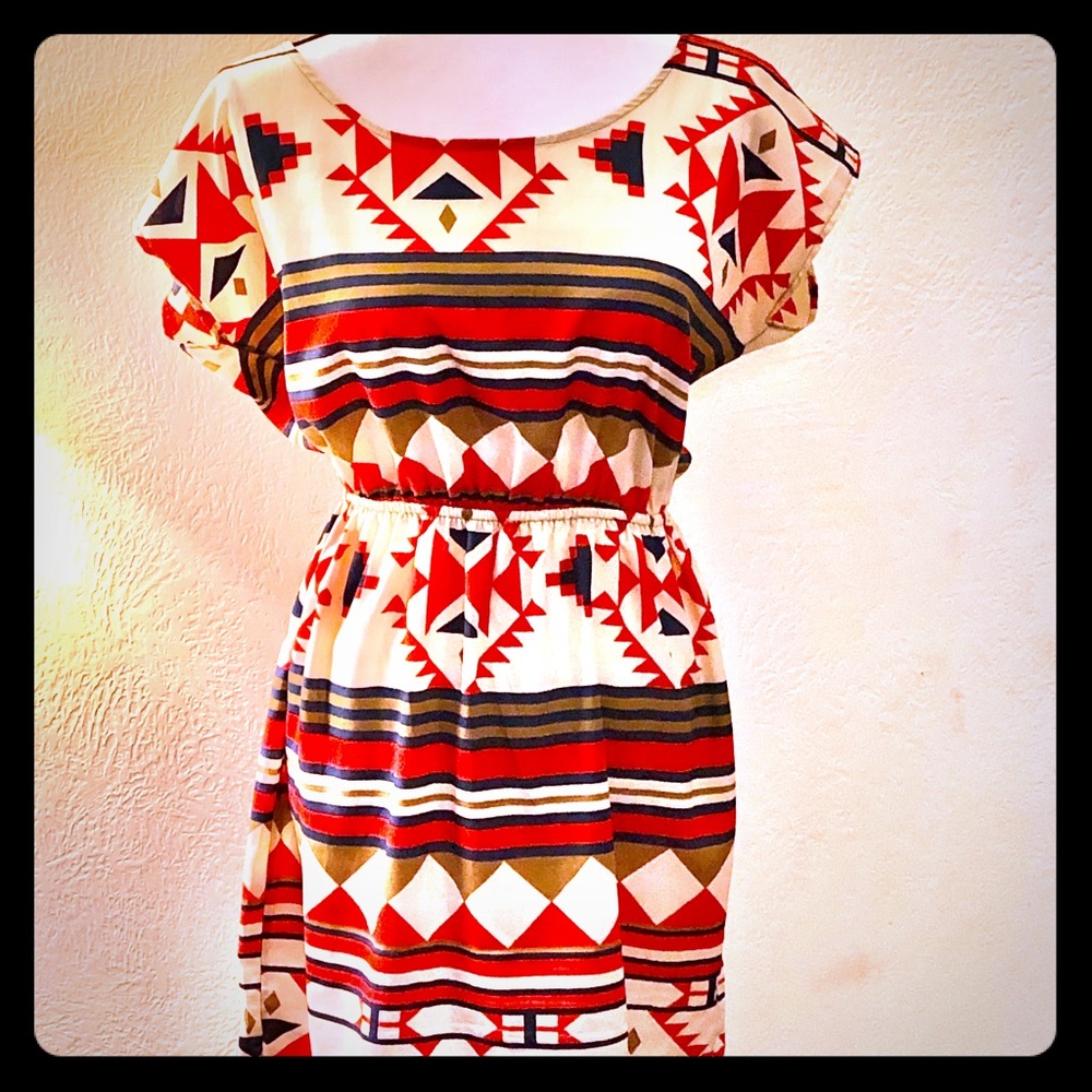 Aztec pattern dress - Picture 2 of 4
